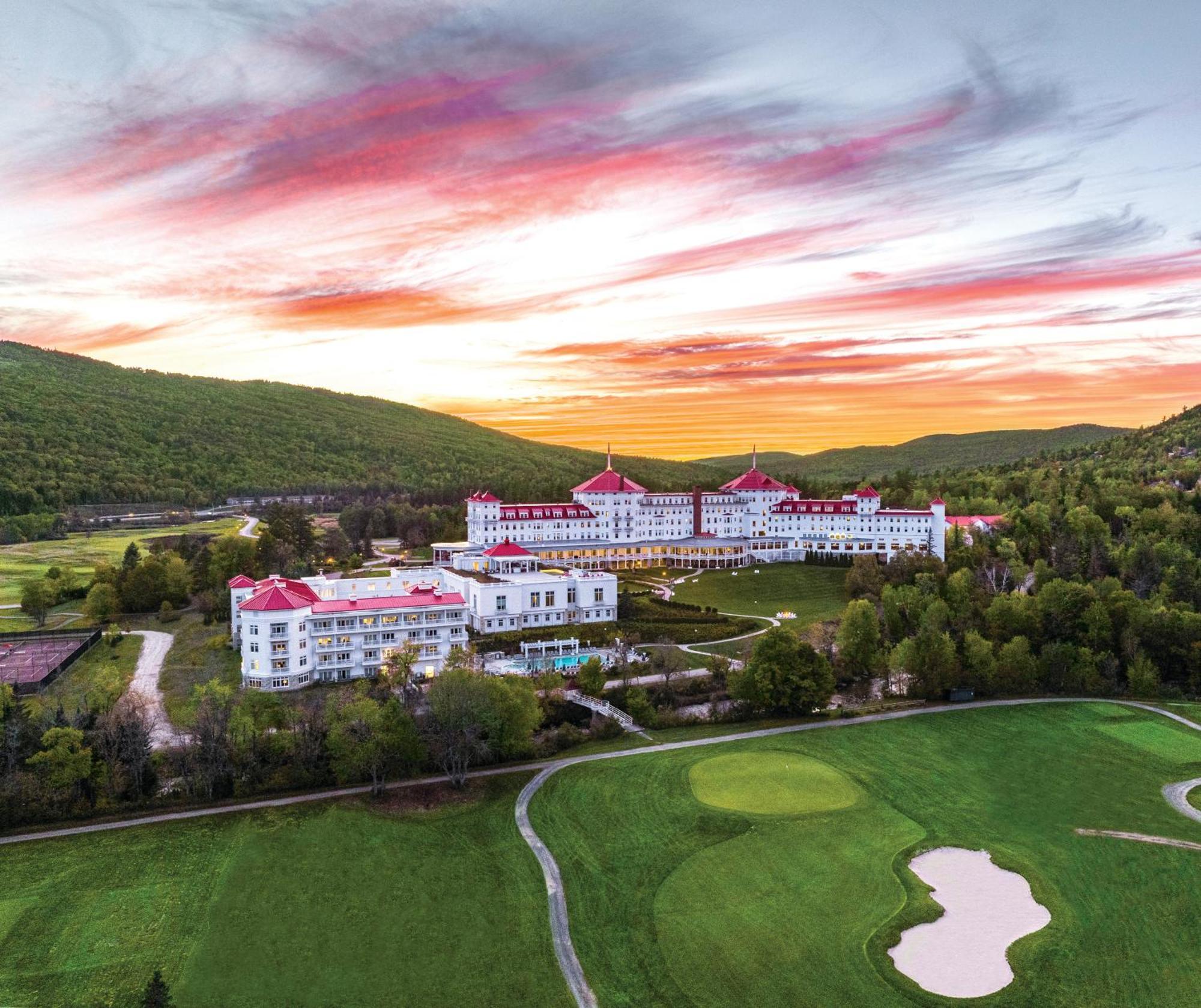 Omni Mount Washington Resort & Spa Bretton Woods Exterior photo